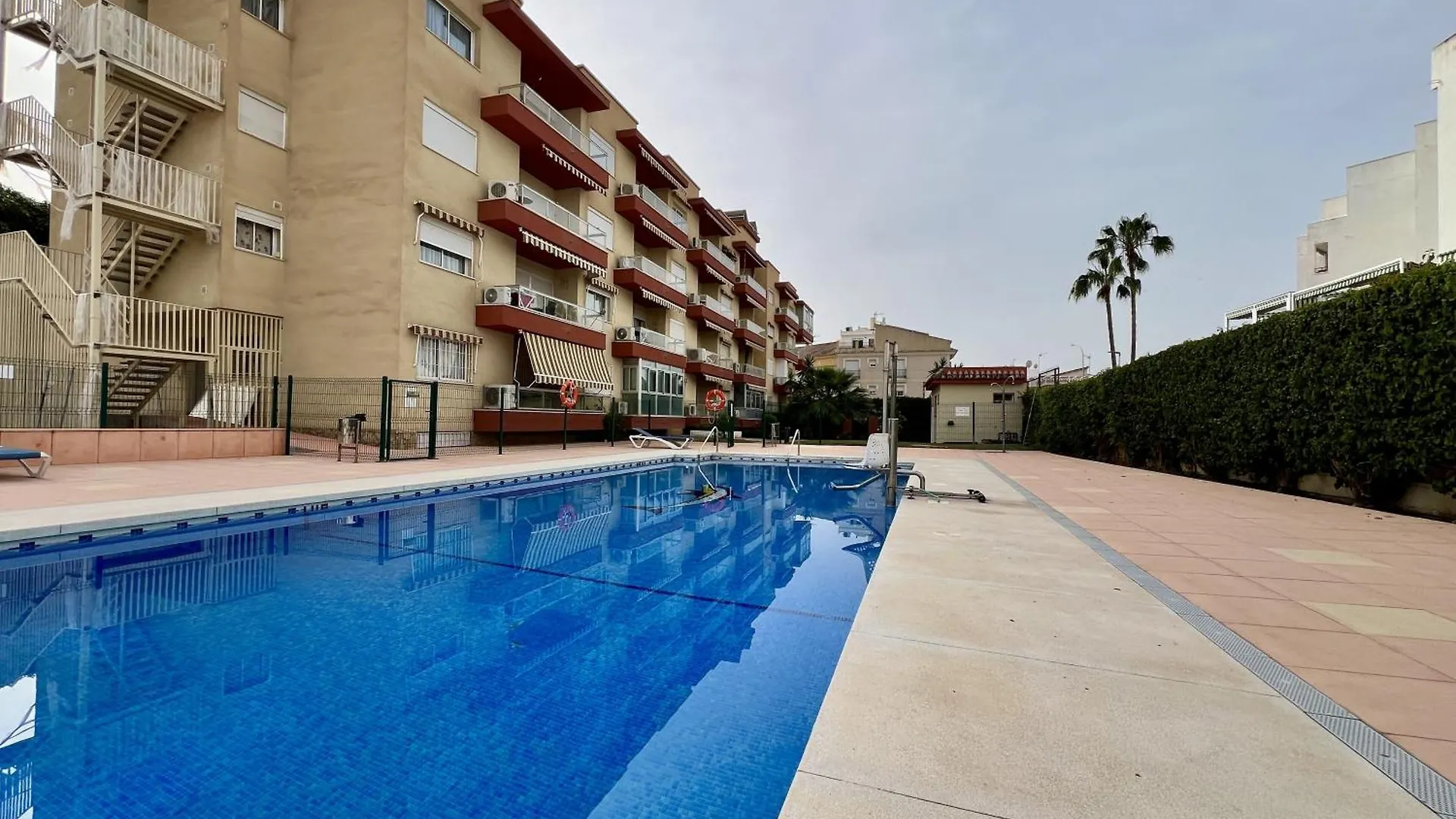 דירה טורמולינוס Las Palomas Beach